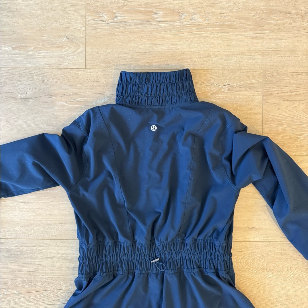 LULULEMON FULL ZIP JACKET - NAVY BLUE